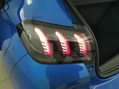 Photo 16 Peugeot 208  PureTech 100 S&S BVM6