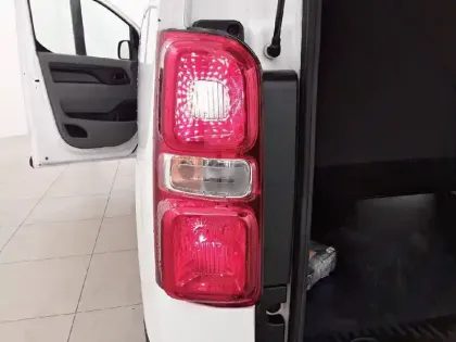 Photo 16 Peugeot Expert  Standard BlueHDi 120ch S&S BVM6