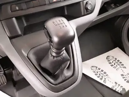 Photo 13 Peugeot Expert  Standard BlueHDi 120ch S&S BVM6