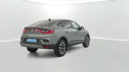 Photo 13 Renault Arkana  mild hybrid 140 EDC FAP - 22