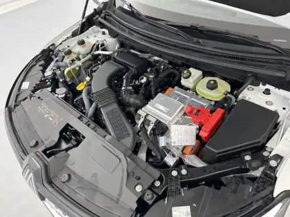 Photo 30 Renault Austral  E-Tech hybrid 200