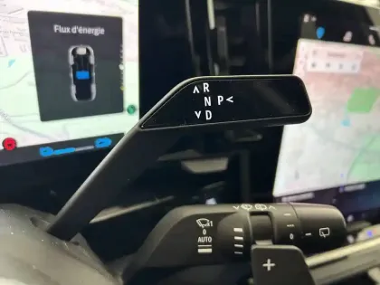 Photo 21 Renault Austral  E-Tech hybrid 200