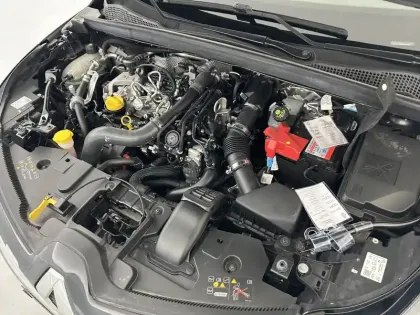 Photo 56 Renault Captur  mild hybrid 140