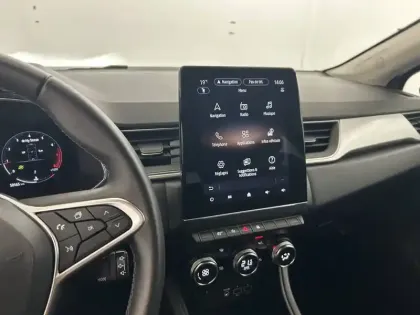 Photo 50 Renault Captur  mild hybrid 140