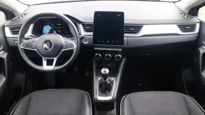 Photo 8 Renault Captur  mild hybrid 140