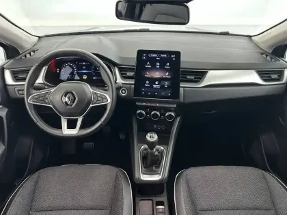 Photo 33 Renault Captur  mild hybrid 140