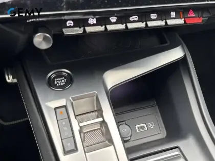 Photo 19 Peugeot 308  PHEV 180 e-EAT8