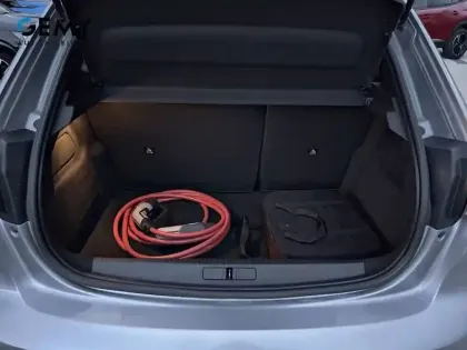 Photo 5 Peugeot 208  Electrique 50 kWh 136ch