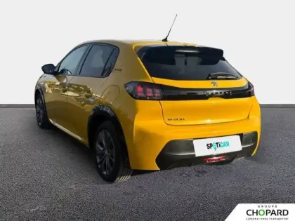 Photo 6 Peugeot 208  Electrique 50 kWh 136ch