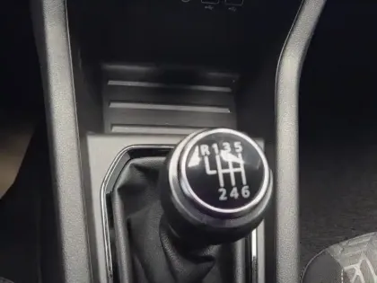 Photo 35 Renault Clio  Blue dCi 100