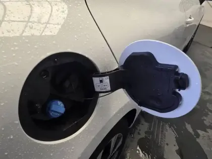 Photo 16 Renault Clio  Blue dCi 100