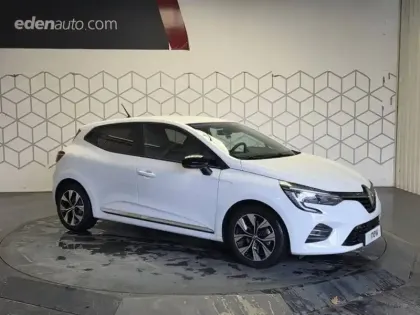 Photo 71 Renault Clio Gén. V (BJA) Ph1 NG Evolution 5