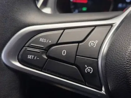 Photo 27 Renault Clio  Blue dCi 100