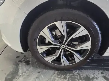 Photo 73 Renault Clio Gén. V (BJA) Ph1 NG Evolution 5