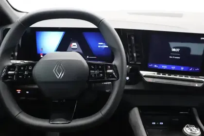 Photo 13 Renault Austral  mild hybrid advanced 130 GSR2