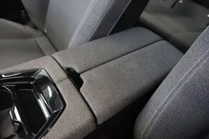 Photo 24 Renault Austral  mild hybrid advanced 130 GSR2