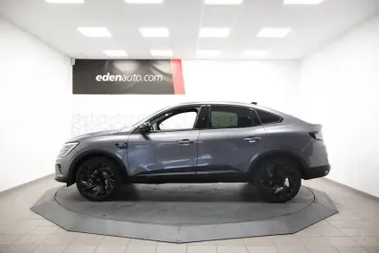 Photo 11 Renault Arkana  E-Tech full hybrid 145 GSR2