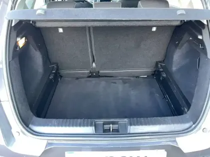 Photo 6 Renault Captur  TCe 90 - 21