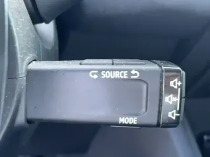 Photo 22 Renault Captur  TCe 90 - 21