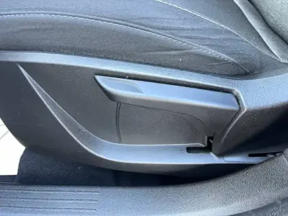 Photo 17 Renault Captur  TCe 90 - 21