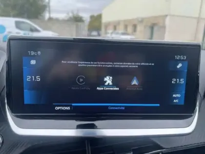 Photo 14 Peugeot 2008  BlueHDi 110 S&S BVM6