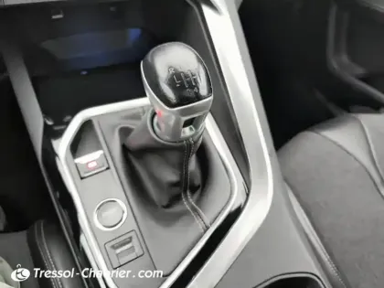 Photo 23 Peugeot 3008  1.2 Puretech 130ch S&S BVM6 GT Line