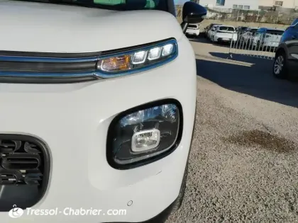 Photo 13 Citroën C3 Aircross  PureTech 110 S&S BVM6 Shine