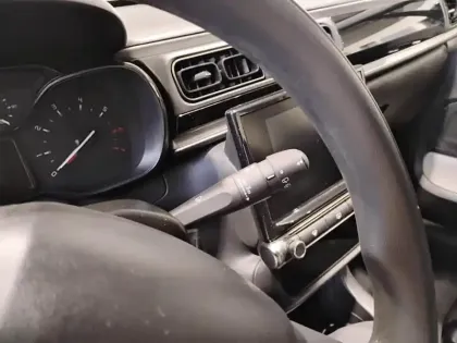 Photo 17 Citroën C3  PureTech 83 S&S BVM5 Feel Pack