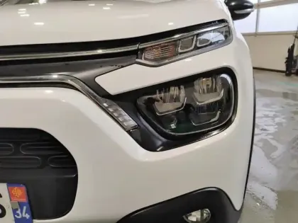 Photo 13 Citroën C3  PureTech 83 S&S BVM5 Feel Pack