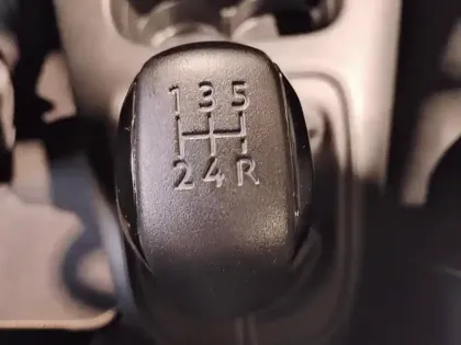 Photo 23 Citroën C3  PureTech 83 S&S BVM5 Feel Pack