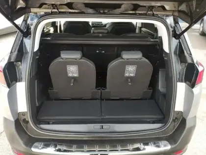 Photo 7 Peugeot 5008  PureTech 130ch S&S EAT8 Allure