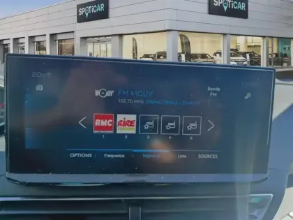 Photo 10 Peugeot 3008  PureTech 130ch S&S EAT8 Allure Pack