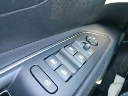 Photo 19 Peugeot 3008  PureTech 130ch S&S EAT8 Allure Pack