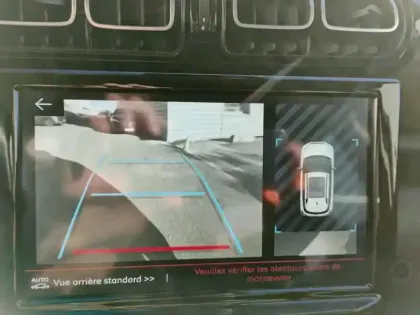 Photo 25 Citroën C3 Aircross  PureTech 110 S&S BVM6 Shine Pack