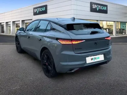 Photo 29 DS DS 4  Hybride E-Tense 225 EAT8 Performance Line