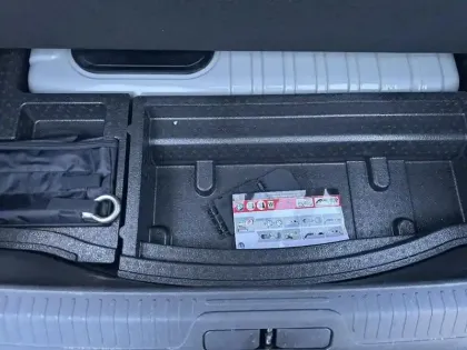 Photo 26 DS DS 4  Hybride E-Tense 225 EAT8 Performance Line