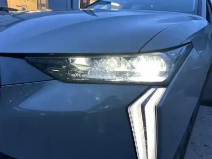 Photo 6 DS DS 4  Hybride E-Tense 225 EAT8 Performance Line