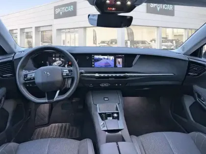 Photo 9 DS DS 4  Hybride E-Tense 225 EAT8 Performance Line