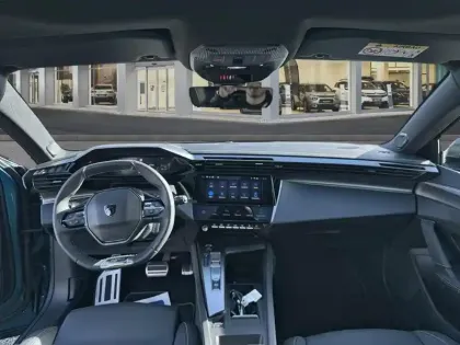 Photo 9 Peugeot 408  PHEV 225 e-EAT8 GT