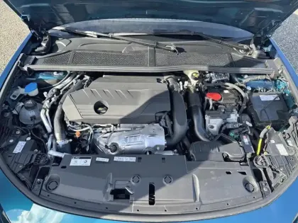 Photo 6 Peugeot 408  PHEV 225 e-EAT8 GT