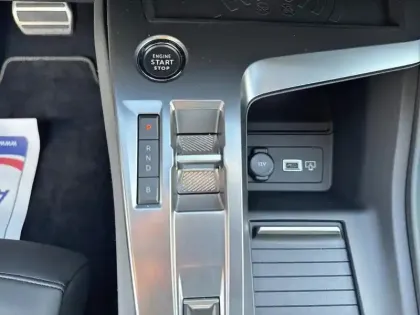 Photo 23 Peugeot 408  PHEV 225 e-EAT8 GT