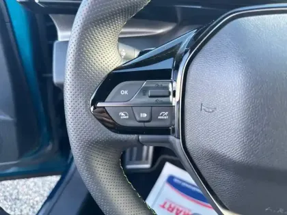 Photo 18 Peugeot 408  PHEV 225 e-EAT8 GT