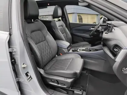 Photo 8 Nissan Qashqai  e-Power 190 ch Tekna+