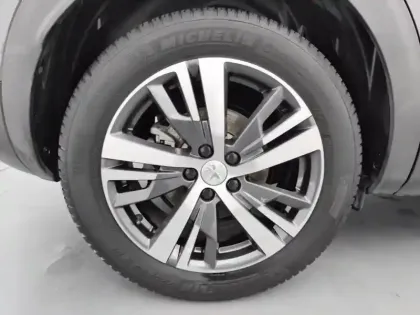 Photo 14 Peugeot 3008  Puretech 130ch S&S BVM6 Allure Pack