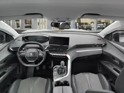 Photo 9 Peugeot 3008  Puretech 130ch S&S BVM6 Allure Pack