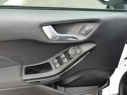 Photo 5 Ford Fiesta Active 1.0 EcoBoost 95ch