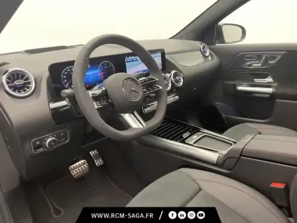 Photo 16 Mercedes GLA 200 d AMG Line