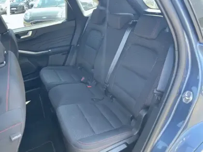 Photo 8 Ford Kuga 2.5 Duratec 190ch FHEV E85 ST-Line BVA