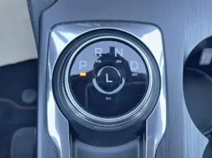 Photo 7 Ford Kuga 2.5 Duratec 190ch FHEV E85 ST-Line BVA