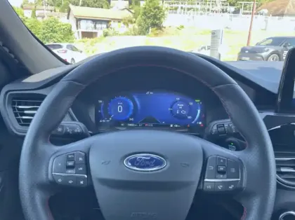 Photo 6 Ford Kuga 2.5 Duratec 190ch FHEV E85 ST-Line BVA